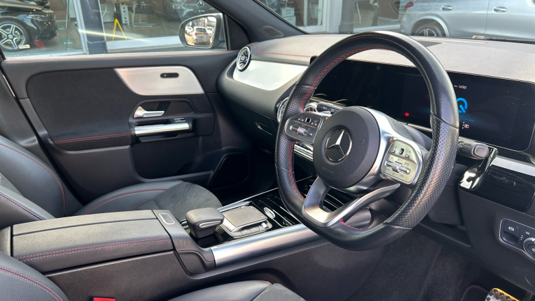 Mercedes-Benz Eqa 350 4M 215kW AMG Line Premium 66.5kWh 5dr Auto Electric Hatchback